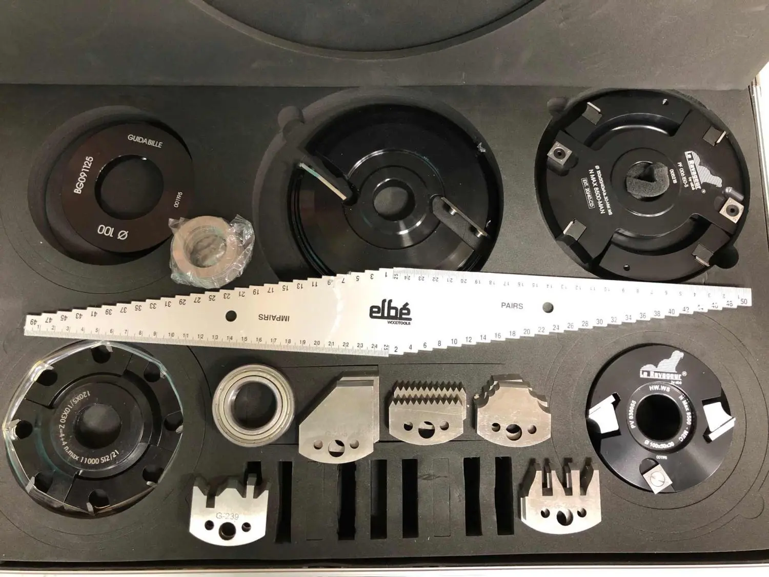 LE RAVAGEUR - Coffret Toupilleur L'Incontournable Alésage 30 - Hauteur 50 - Portes-Outils - Fraise à Rainer Ext. - Fers – Image 3