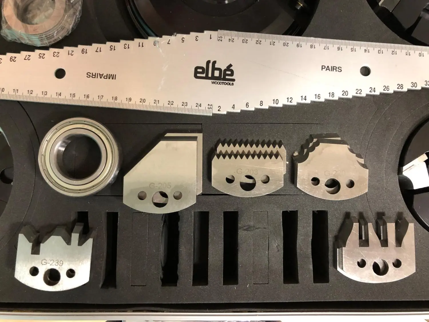 LE RAVAGEUR - Coffret Toupilleur L'Incontournable Alésage 30 - Hauteur 50 - Portes-Outils - Fraise à Rainer Ext. - Fers – Image 4