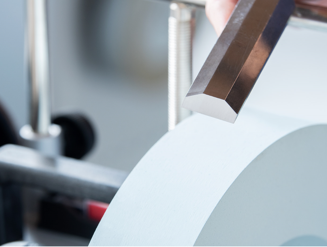 TORMEK - SJ-250 Tormek Japanese Waterstone – Image 4